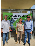 El PP de Viladecans acompaña en su inauguración a la AVV de Can Guardiola