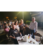 El PP de Viladecans acompaña a los vecinos del barrio Hospital-Roca en la Verbena de San Juan