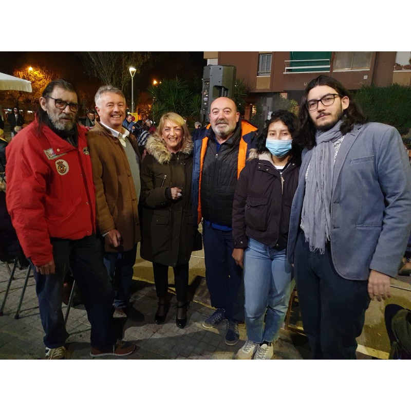 El PP de Viladecans en la celebración de La Zambomba de Jerez en el Barrio Hospital-Poblado Roca