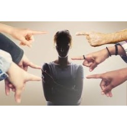 En contra de la discriminación positiva porque es discriminación