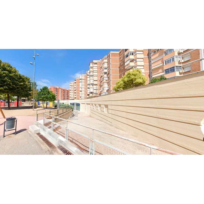 50 anys són massa per a fer efectiva la recepció d'obres d'urbanització del Grup Sant Jordi