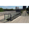 Pedimos que se cambie el sistema de protección lateral de la pasarela del Parque de Vilamarina