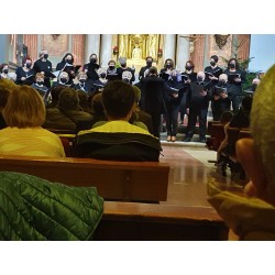 Representantes del Partido Popular de Viladecans en el Concierto de Navidad