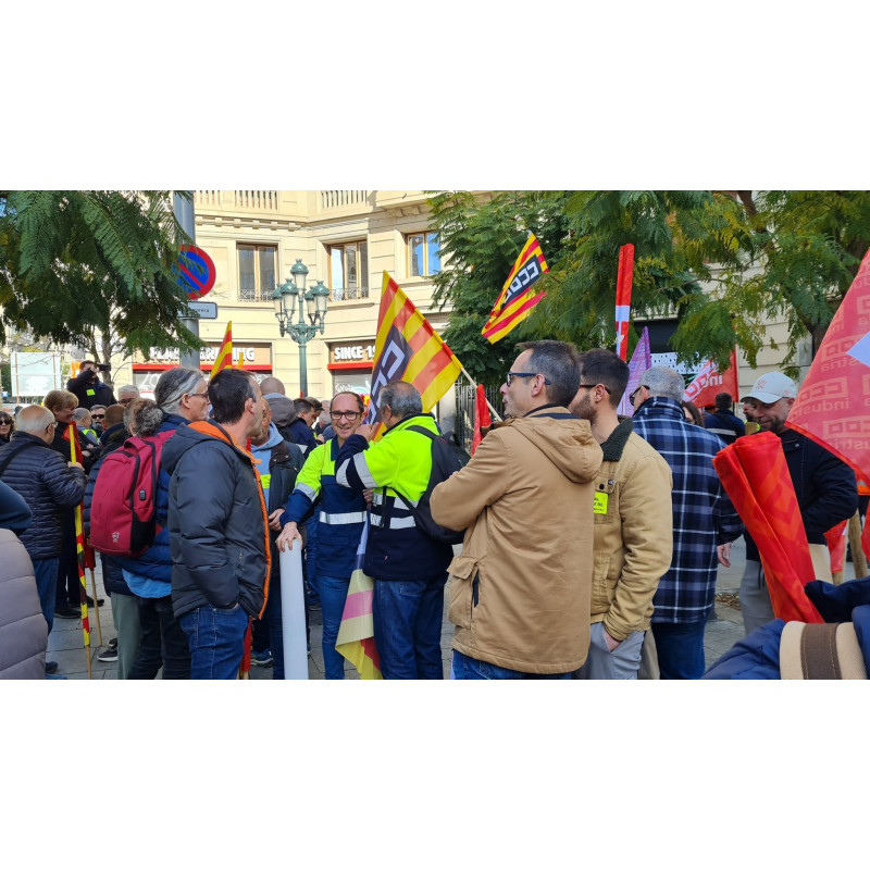 Pretenden que aprobemos una moción de la que no tenemos suficiente información